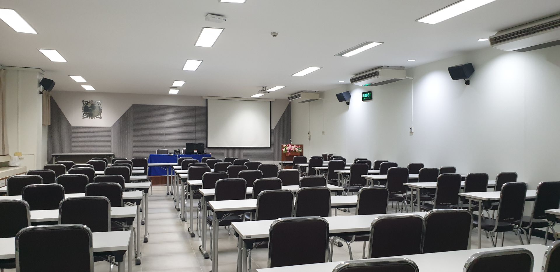 Business conference room and office audio system